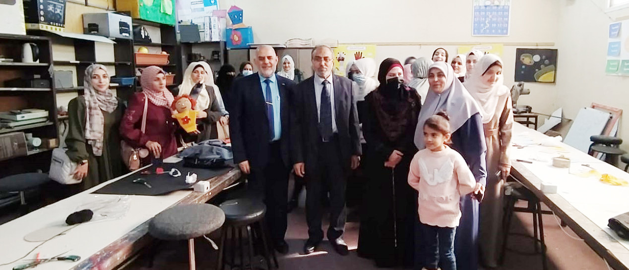 ورشة عمل حول إنتاج وتوظيف الدمى والمسرح في التعليم كتطبيقات عملية لمساق تطبيقات المسرح والدراما في التعليم