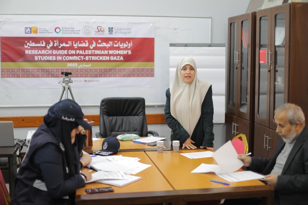 ورشة عمل لإعداد دليل حول أولويات البحث في قضايا المرأة الفلسطينية